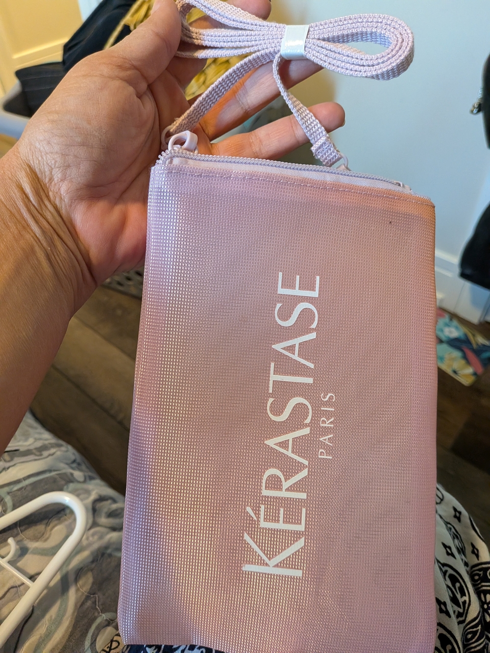 Kerastase GWP/PROMO Mesh Crossbody